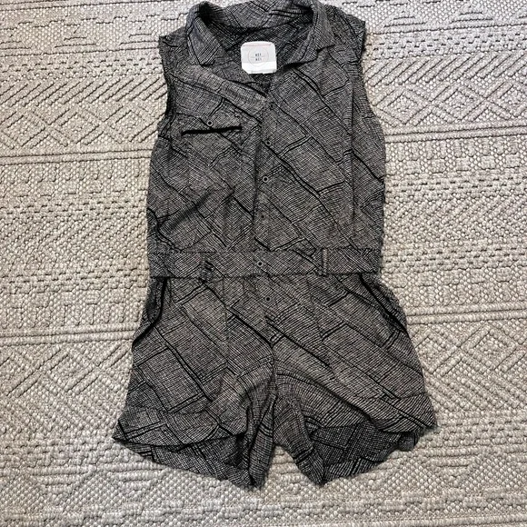 Hei Hei Anthropologie Romper - Picture 2 of 5